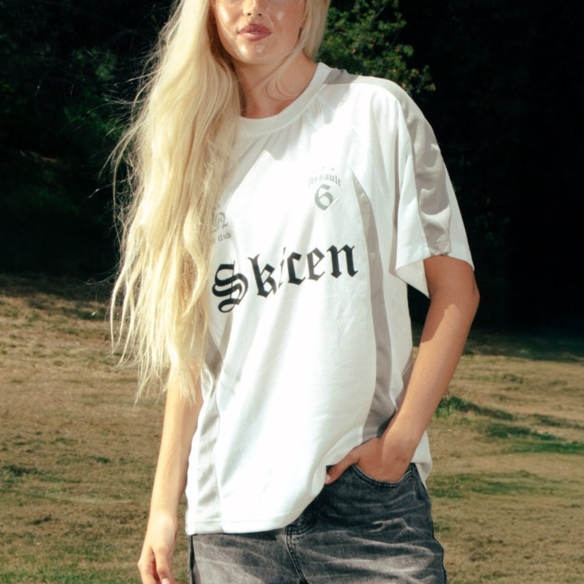 LUCENTE – TEE