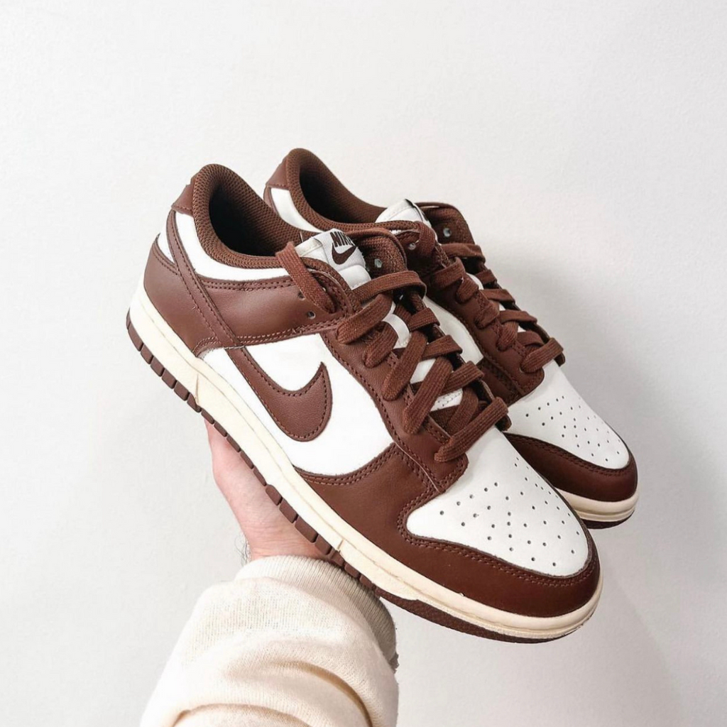 Nike Women's Sneakers Dunk Low Cacao Wow