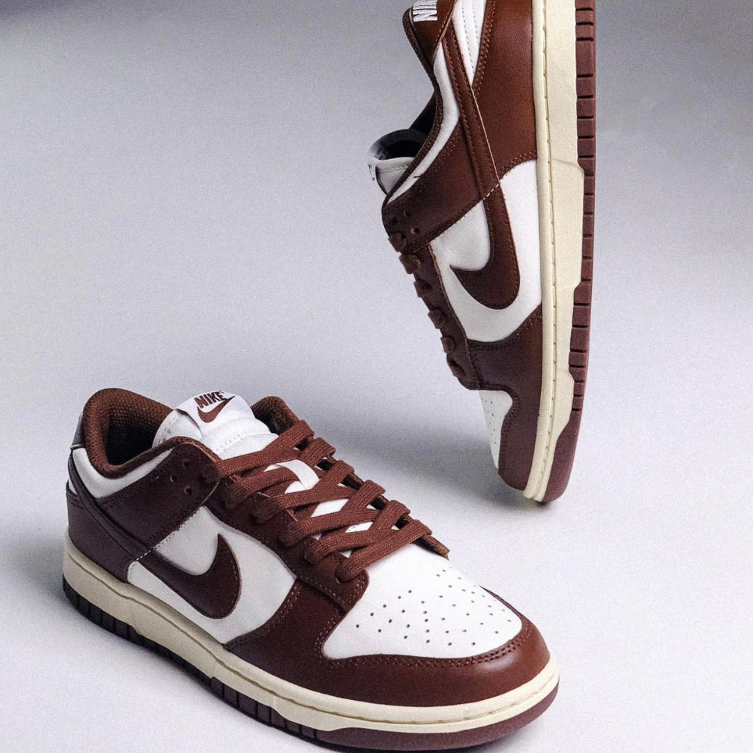 Nike Women's Sneakers Dunk Low Cacao Wow