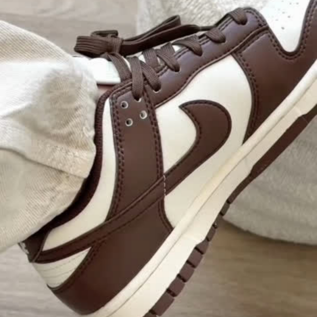 Nike Women's Sneakers Dunk Low Cacao Wow
