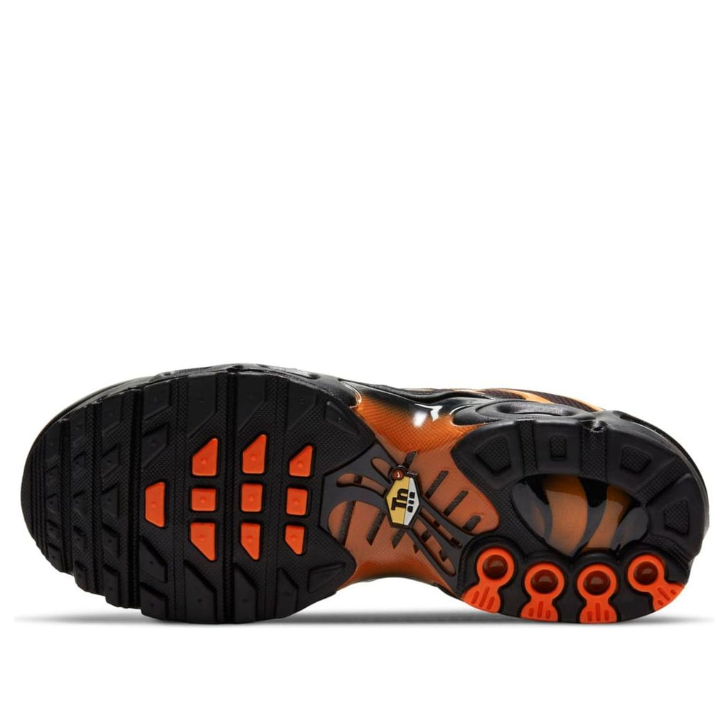 Nike Air Max Plus GS 'Black Team Orange'