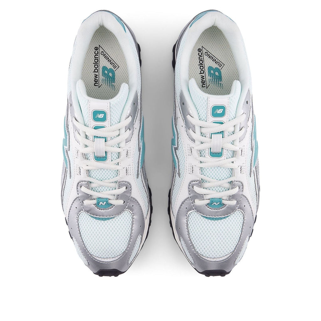 New Balance 204L Light Silver Metallic