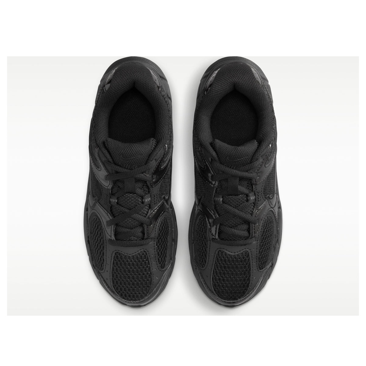 Nike V5 RNR Triple Black (GS)