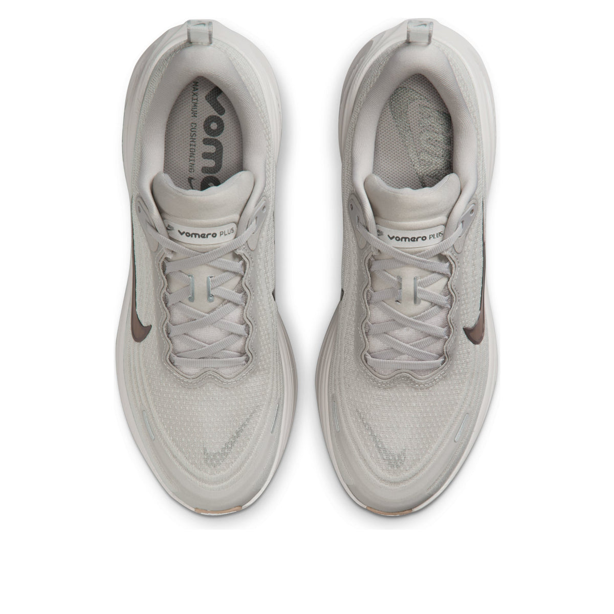 Nike Vomero Plus College Grey Light Iron Ore Gum