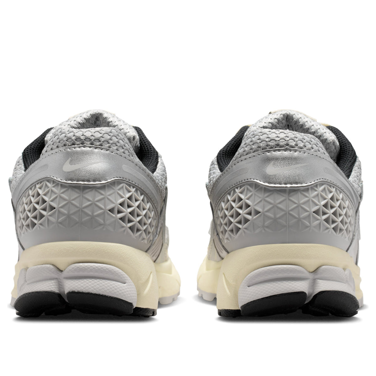 Nike Zoom Vomero 5 Grey Fog Chrome