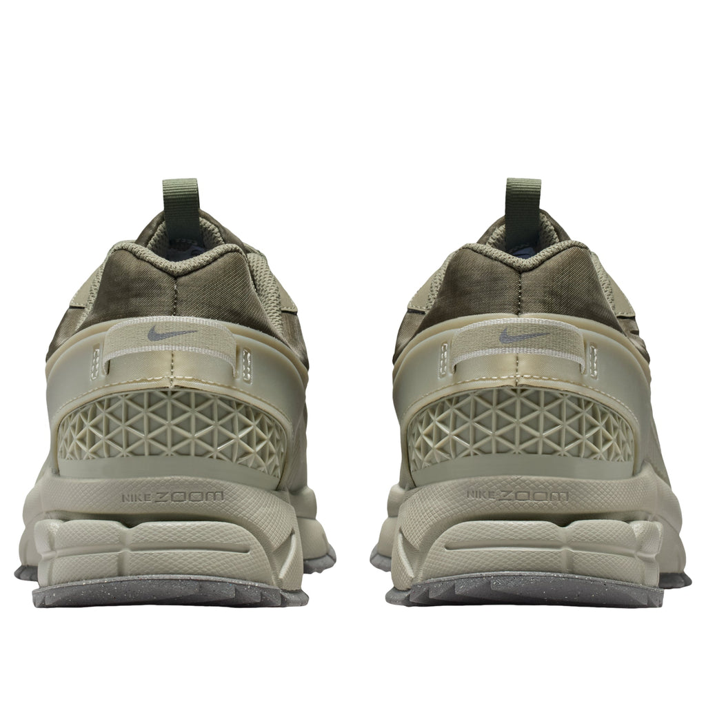 Nike Zoom Vomero 5 Roam Silver Sage Spruce Fog