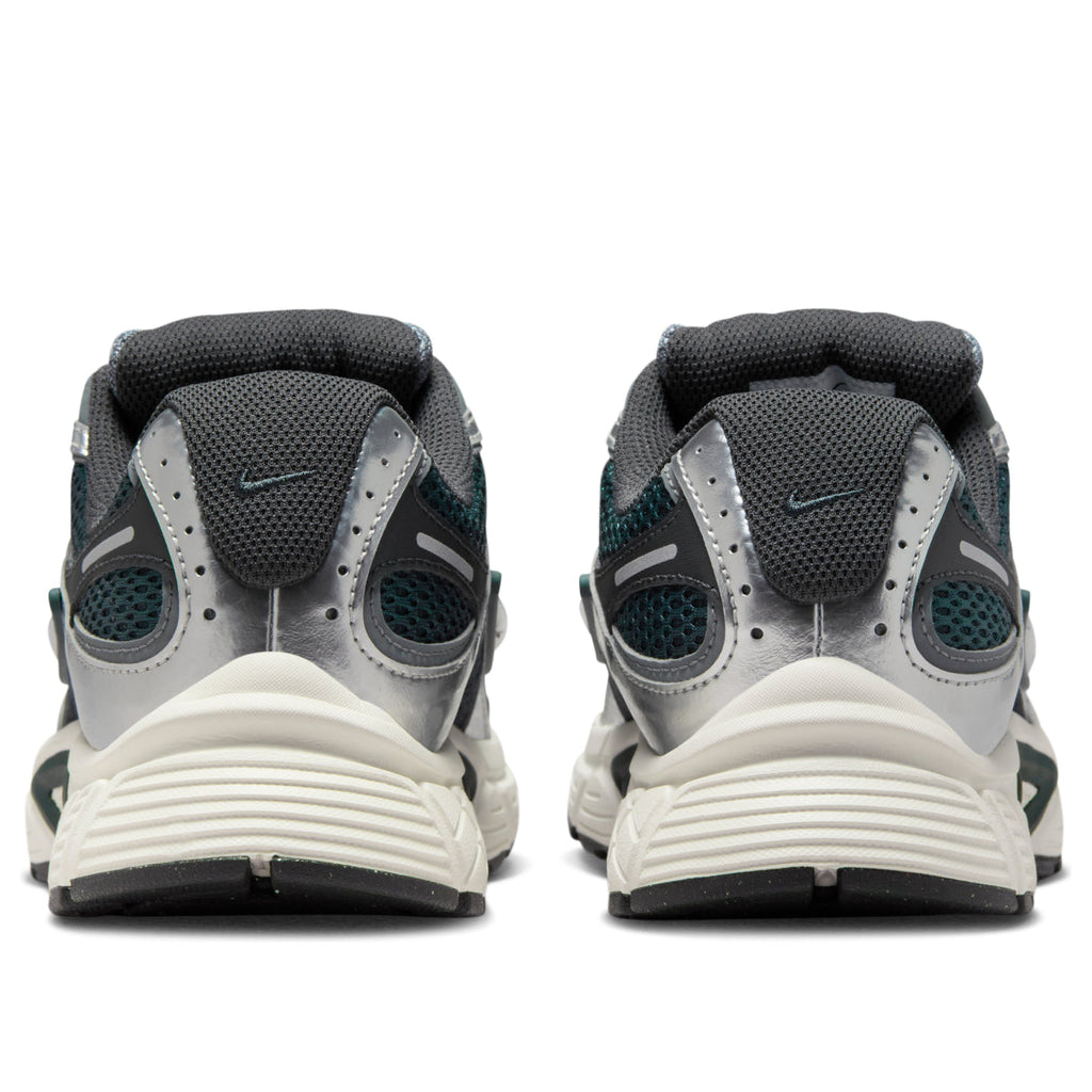 Nike V5 RNR Seaweed Metallic Silver