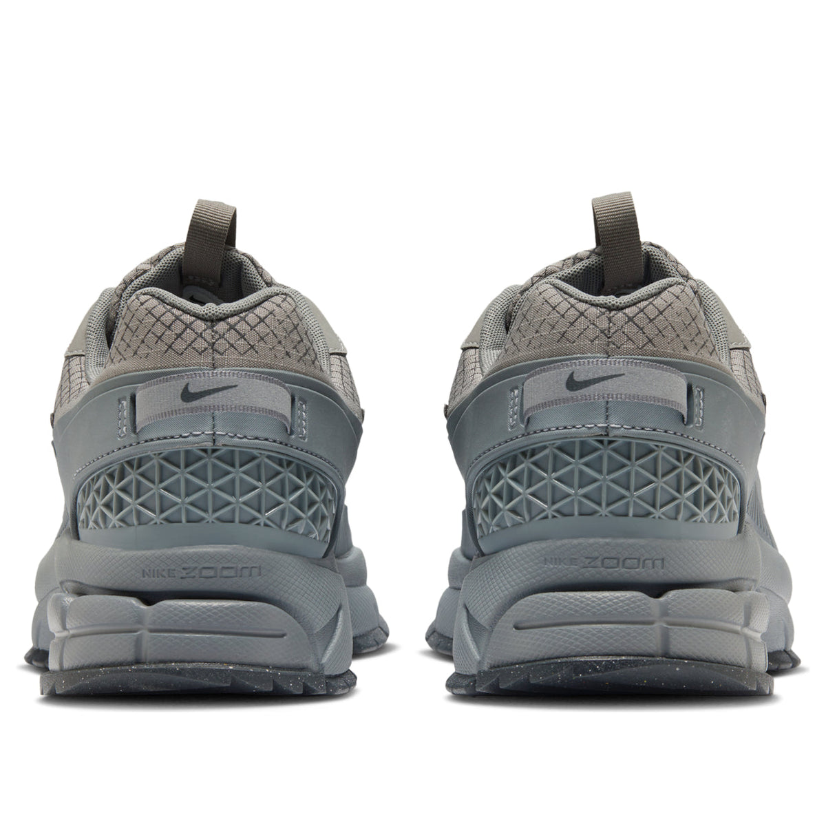Nike Zoom Vomero 5 Roam Metallic Platinum
