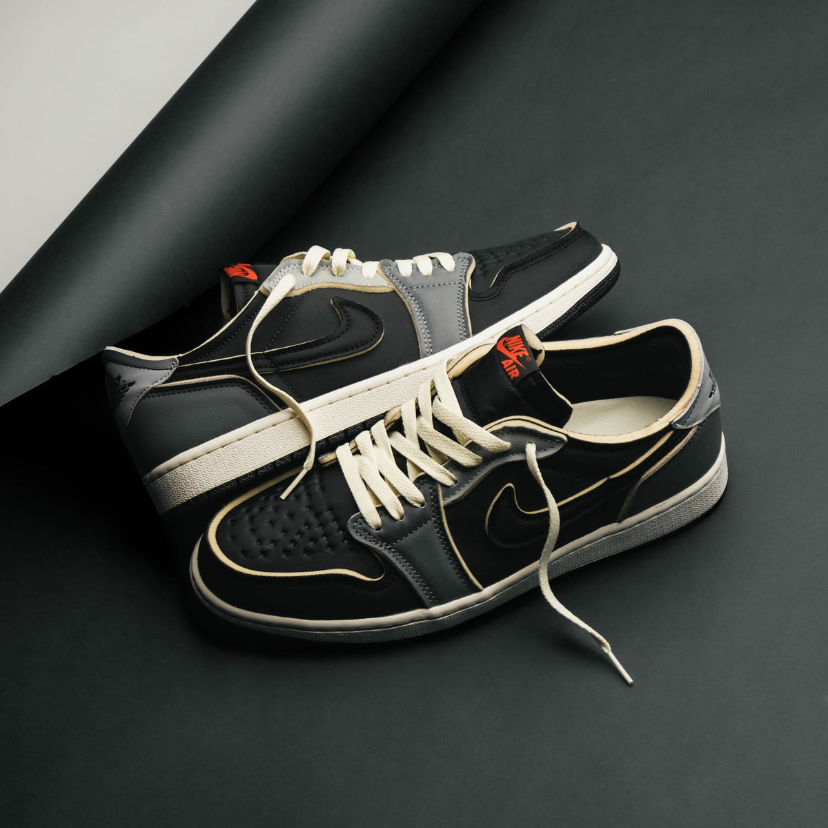 Air Jordan 1 Low OG EX Dark Smoke Grey