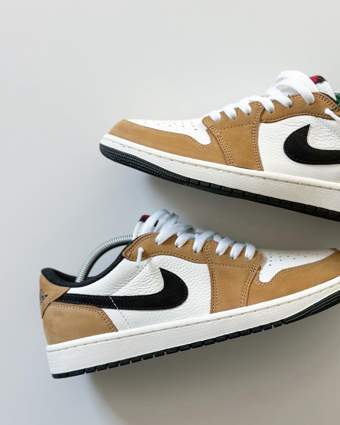 Air Jordan 1 Low OG Rookie Of The Year