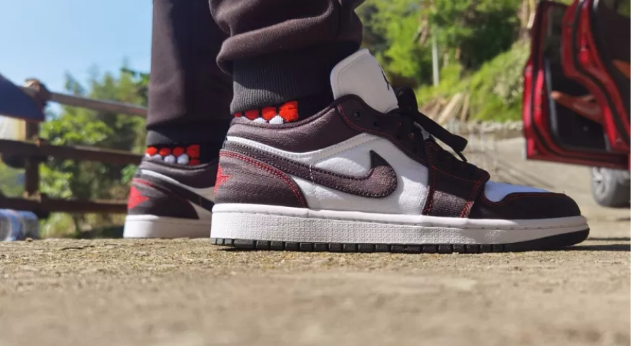 Air Jordan 1 Low SE Utility
