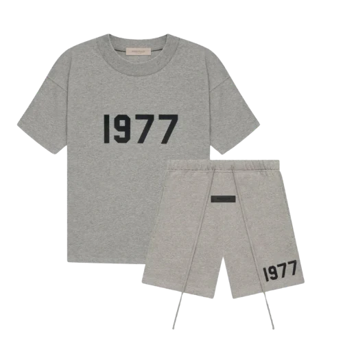 Essentials 1977 Summer Set