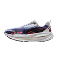 Nike Vomero 18 SE Light Trails