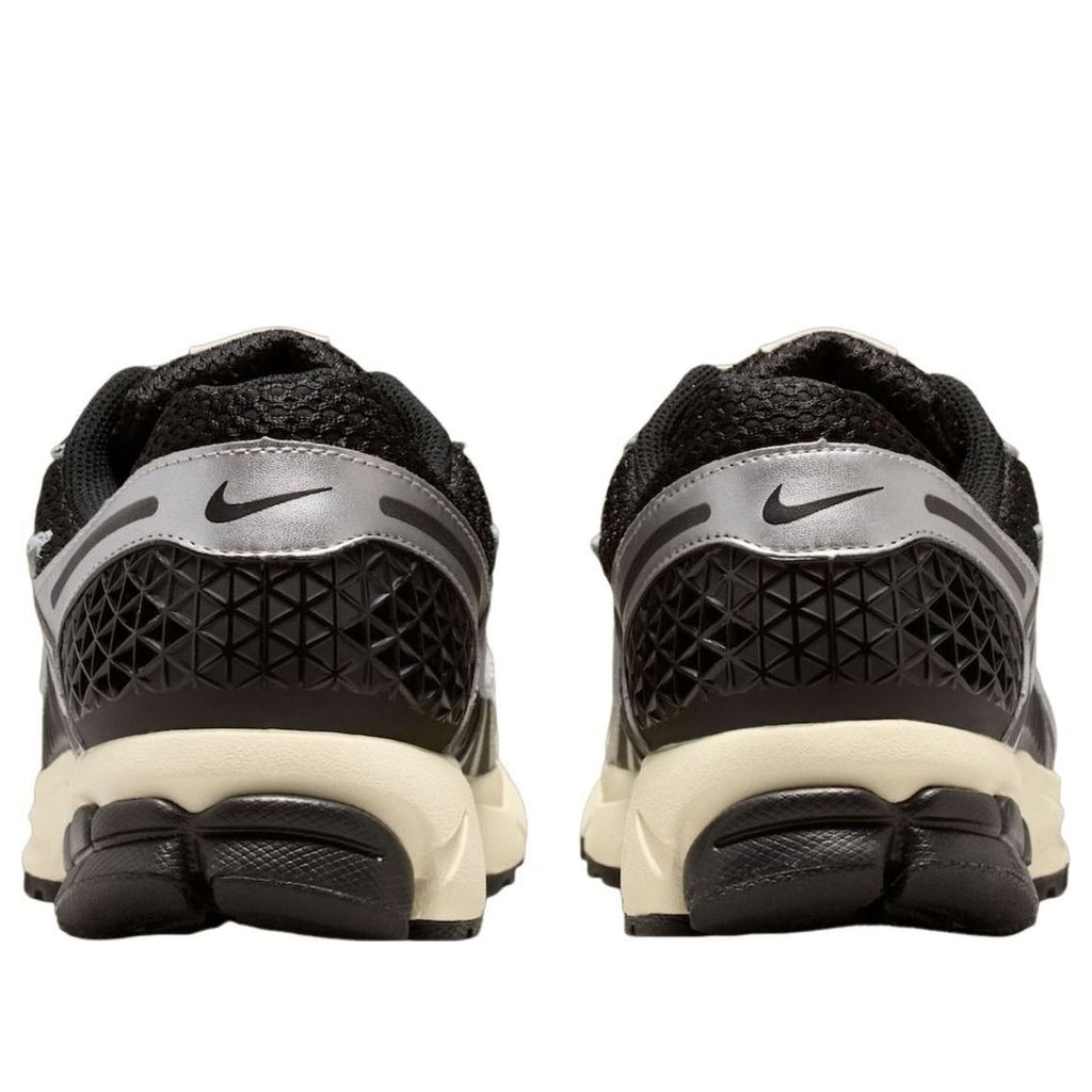 Nike Zoom Vomero 5 Black Chrome