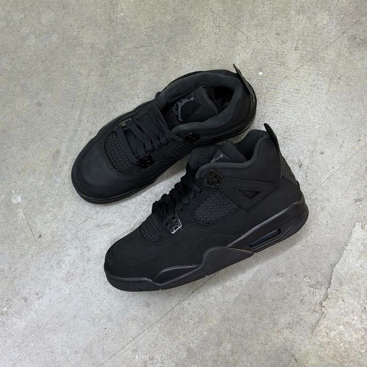 Jordan 4 Retro Black Cat (2025) (GS)
