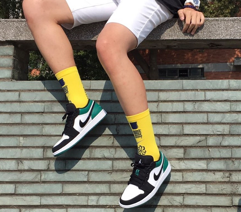 Jordan 1 Low White Black Mystic Green