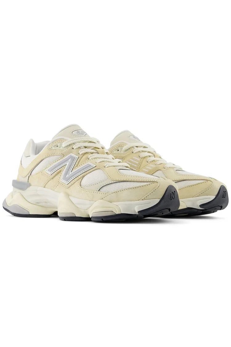 New Balance 9060 Calcium Sea Salt