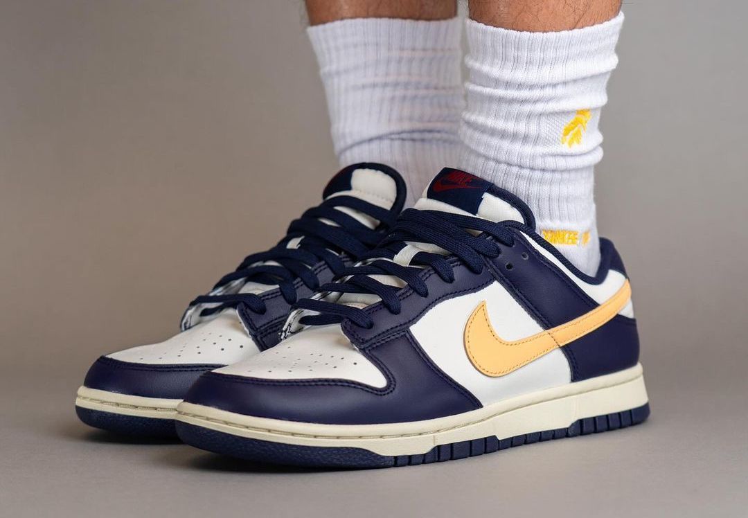 Nike Dunk Low "From Nike To You" Navy Vanilla