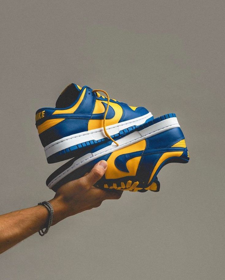 Nike Dunk Low UCLA