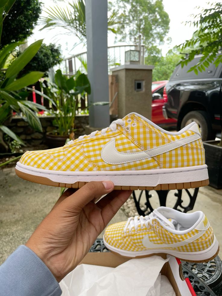 Nike Dunk Low Yellow Gingham