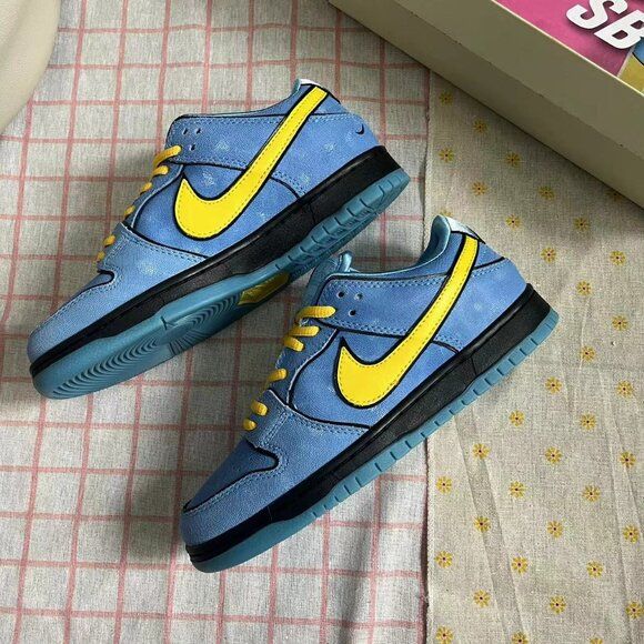 Nike SB Dunk Low The Powerpuff Girls Bubbles