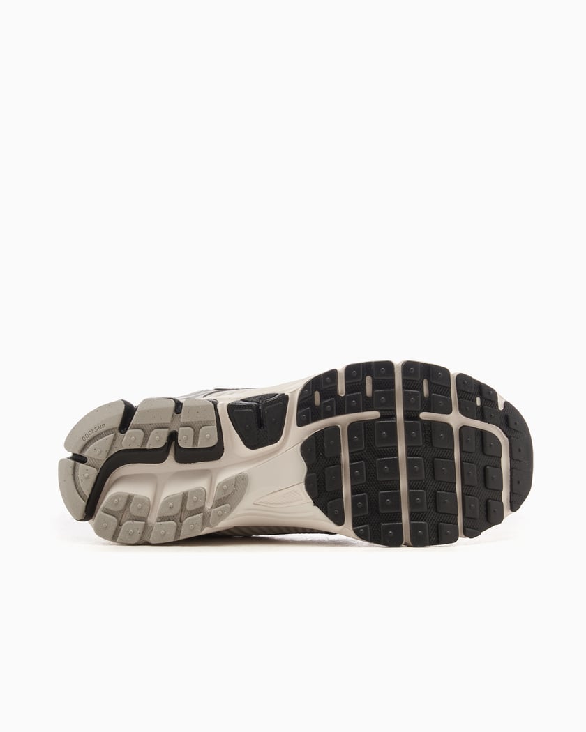 Nike Unisex Sneakers Zoom Vomero 5 Photon Dust Black