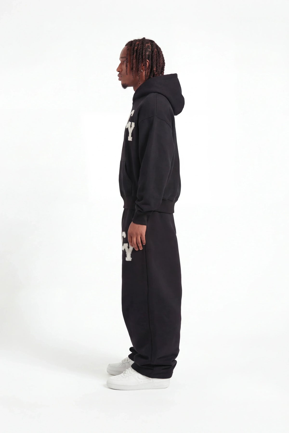 NoirCrew Sweatsuit