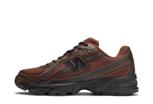 New Balance 740 Relic Brown Pumpernickel