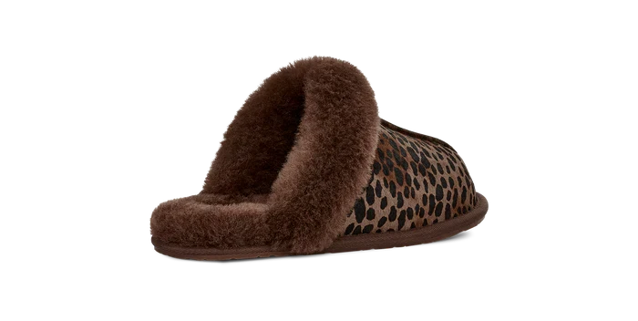 UGG Scuffette Caspian Slipper Burnt Cedar