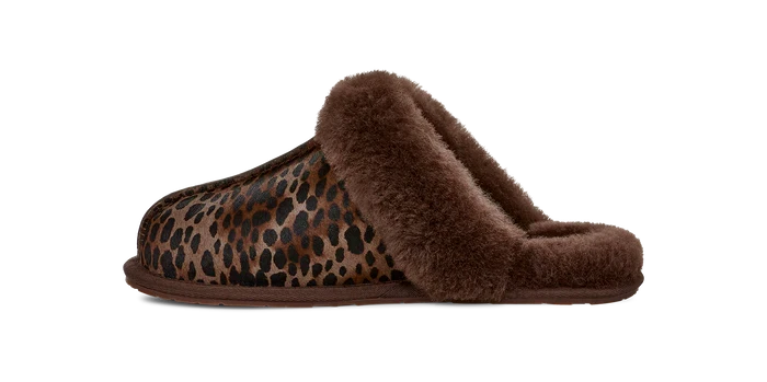 UGG Scuffette Caspian Slipper Burnt Cedar