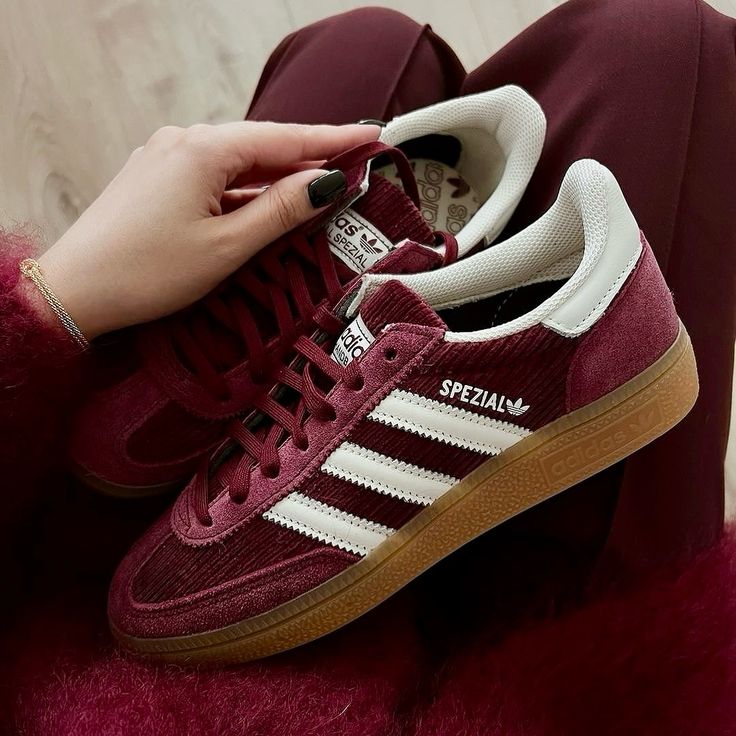 adidas Handball Spezial Shadow Red
