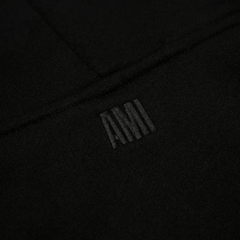 Ami Black Zipper