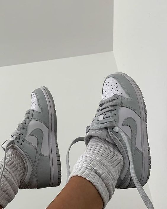 Nike Unisex Sneakers Dunk Low Grey Fog