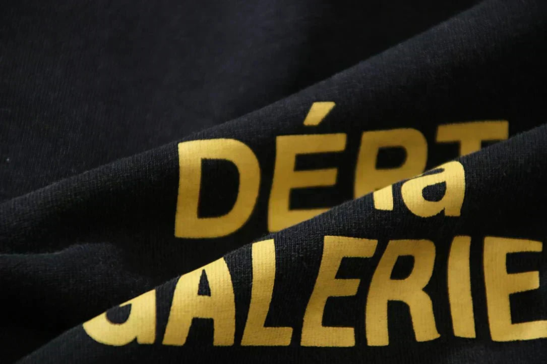 Gallery "Dept De La Galerie" Tee