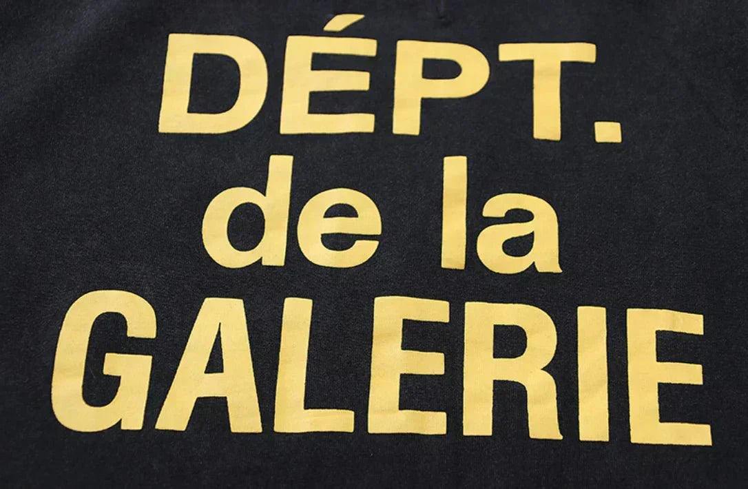 Gallery "Dept De La Galerie" Tee
