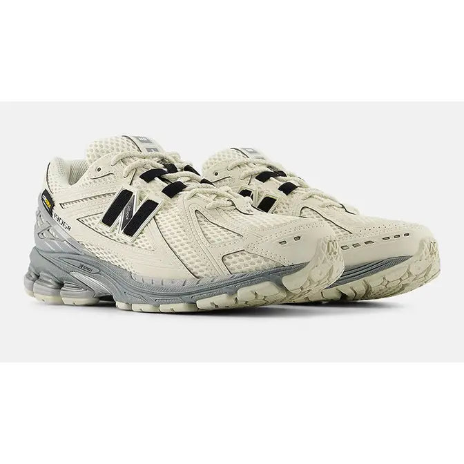 New Balance 1906R Cordura Tan Black
