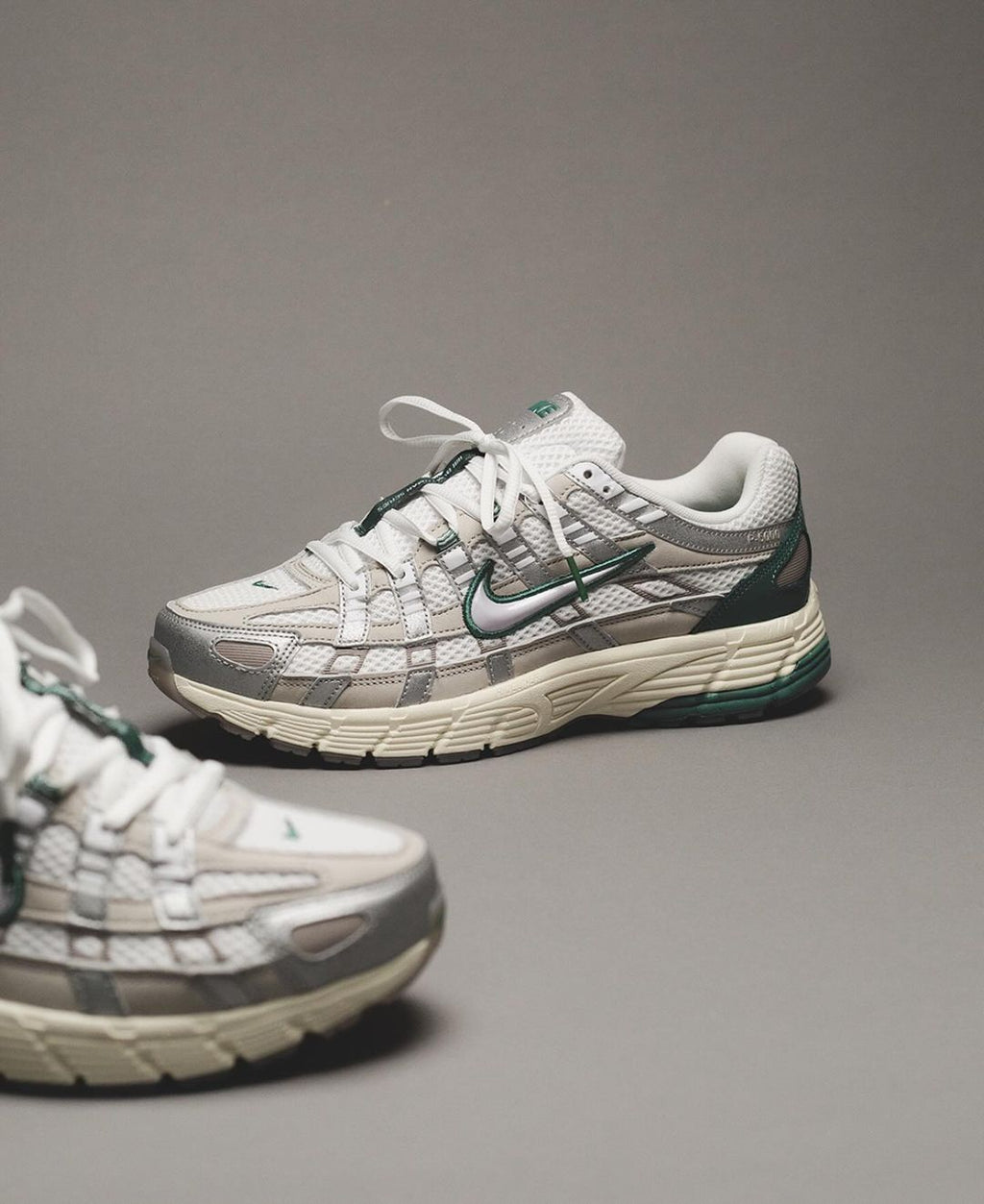 Nike P-6000 Premium Light Bone Bicoastal Green