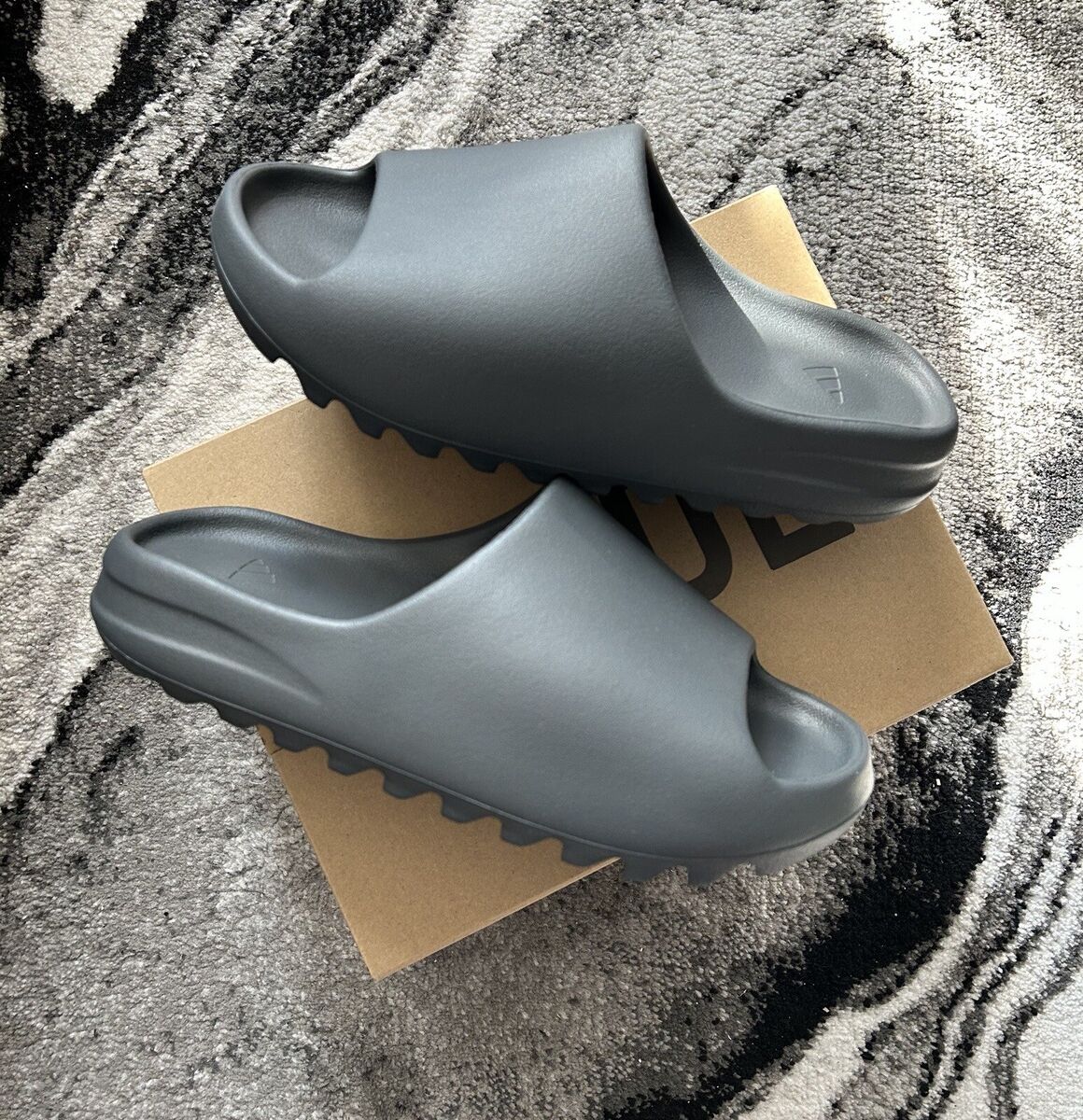 Adidas Yeezy Slide Granite