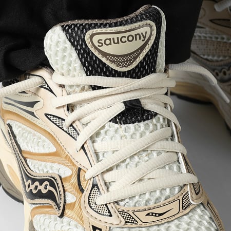 Saucony ProGrid Omni 9 Gold